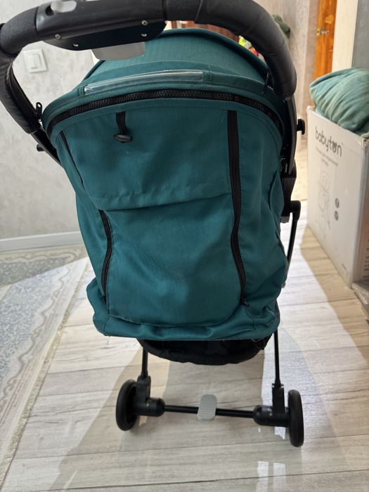 Продам коляску для новорожденных