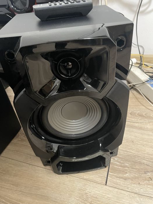 Vand Sistem Panasonic 450 w nou blutooth , usb , Aux  , Radio fm