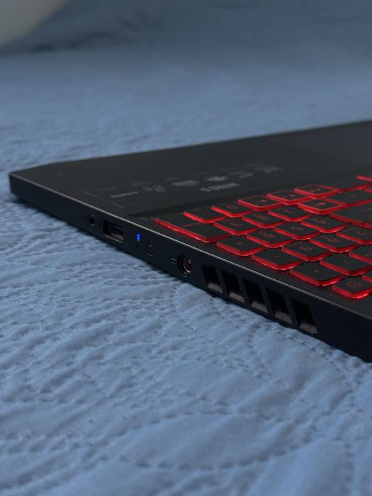 Acer Nitro 5 16RAM, Nvme, GTX1650, Геймърски Лаптоп