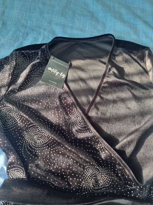 Подавам чисто нова рокля