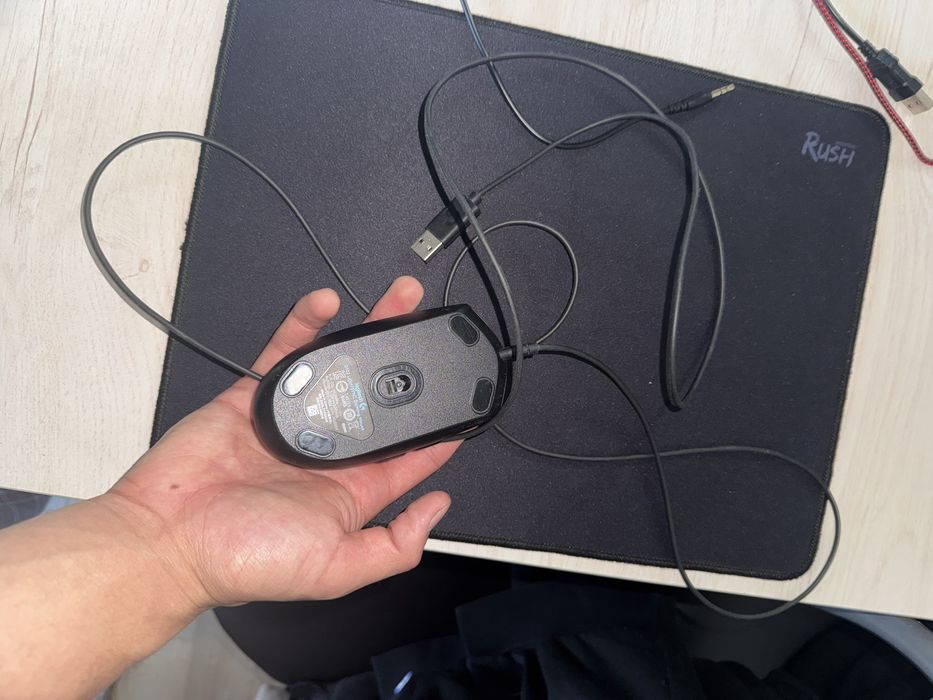 Мышка Logitech102