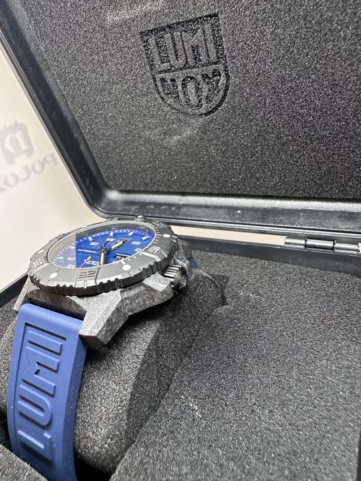 luminox Master Carbon SEAL Automatic 45 mm Military Dive *Navy Blue*