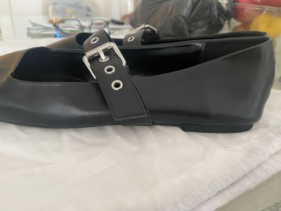 Обувки Манго барелинки