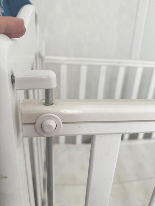 Детская кроватка, манеж