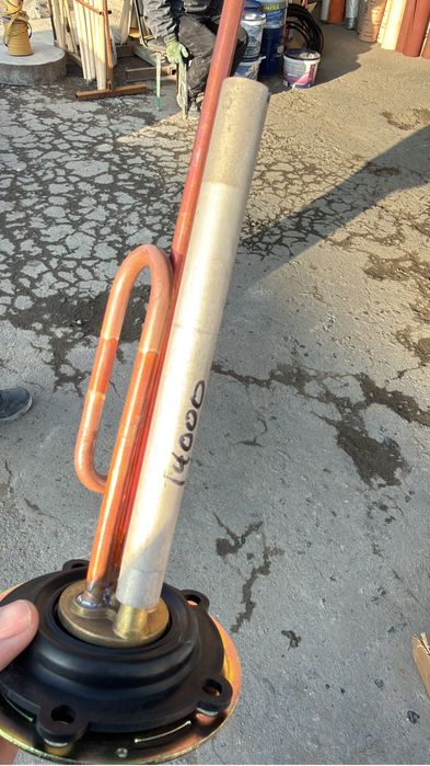 Срочно продам бойлер Аристон 80 литров