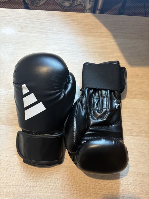 Manusi adidas 12 oz