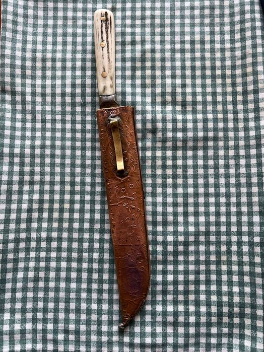 Възрожденски нож с костна дръжка