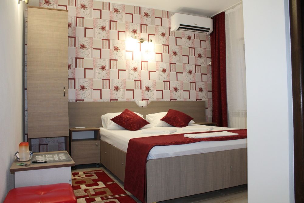 Inchiriez vila D +P+1E Mamaia Nord