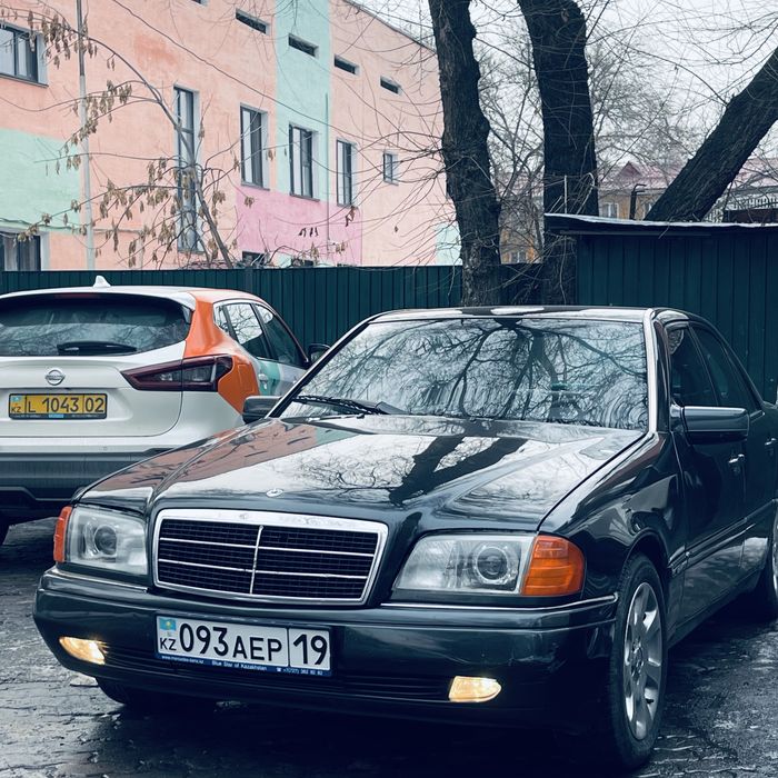 Расрочка мерс сешка 202