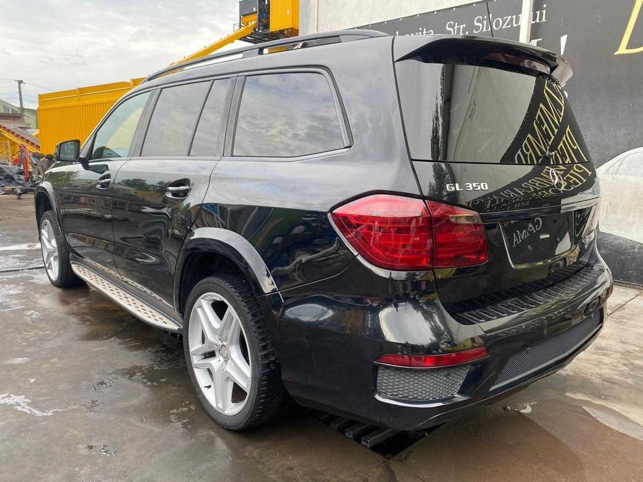 Dezmembrez mercedes GL x166 w166 pachet AMG/far ILS/capota GL/bara GL/