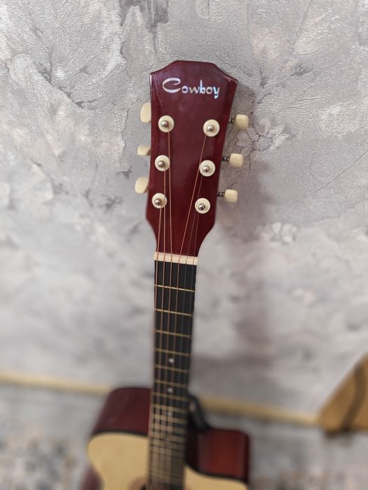 Гитара с анкером