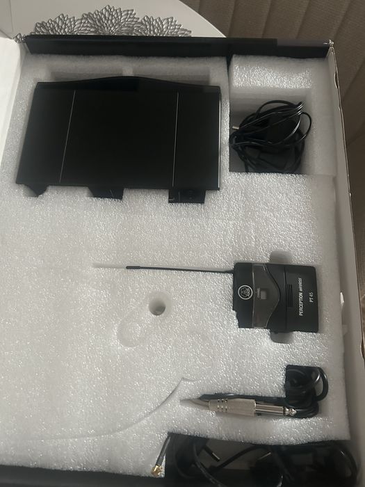 Vand Statie Emitator Receptor AKG