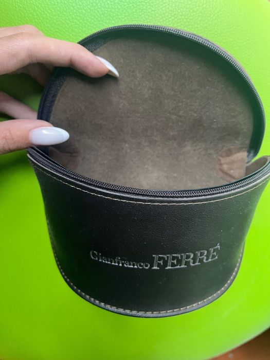 Калъф за очила Ferre