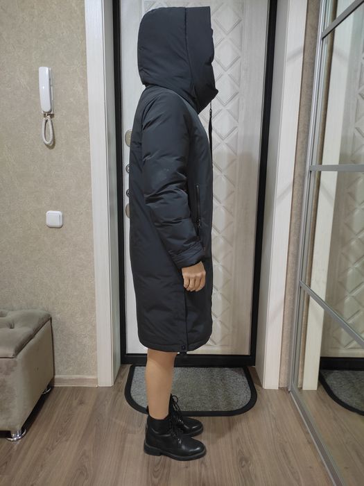 Продам зимнюю куртку