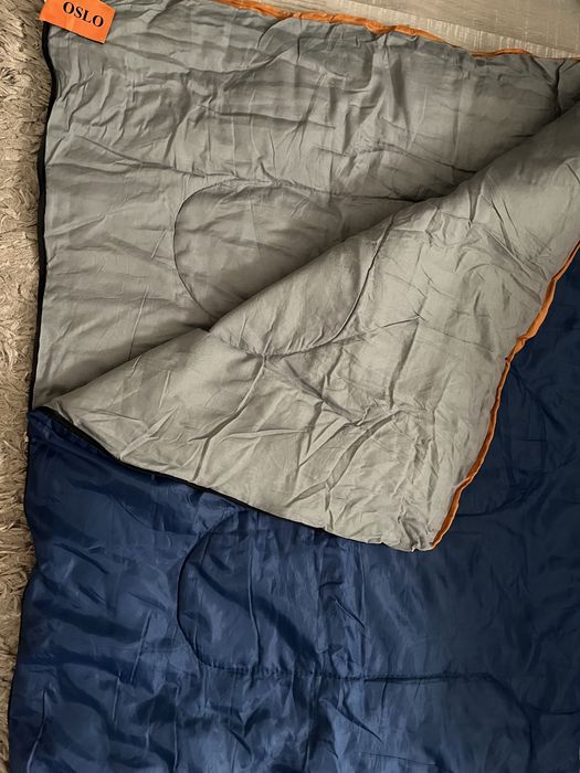 Спални чували два броя цена за брой 18лв.