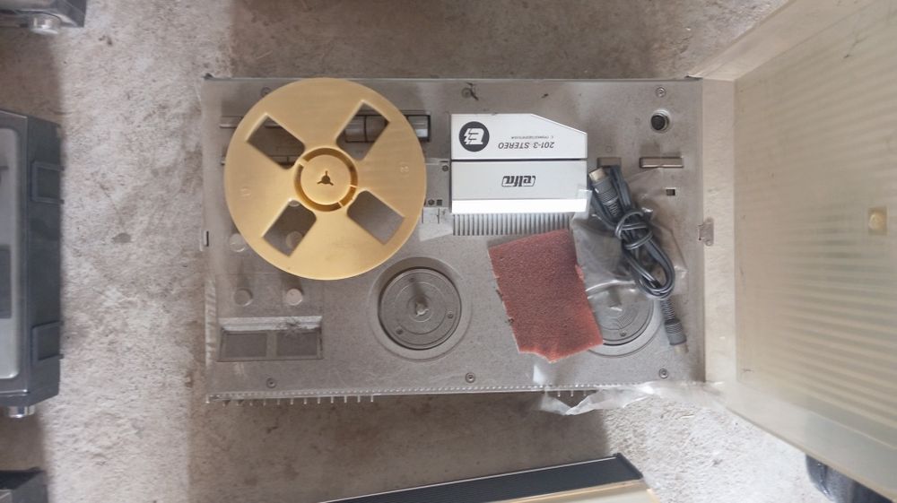 Radiopryomnik usilitel va radiolalar bor