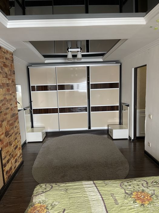 Сдам 2 х комн кв посуточно 12 мкр