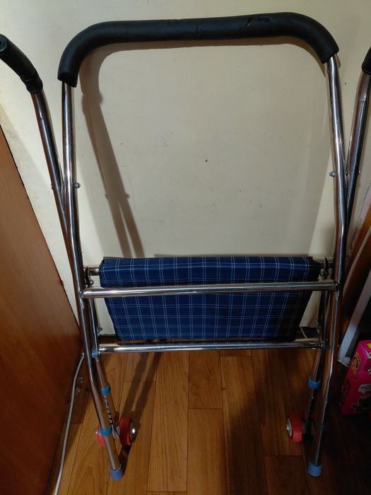 Ходунки взрослые.