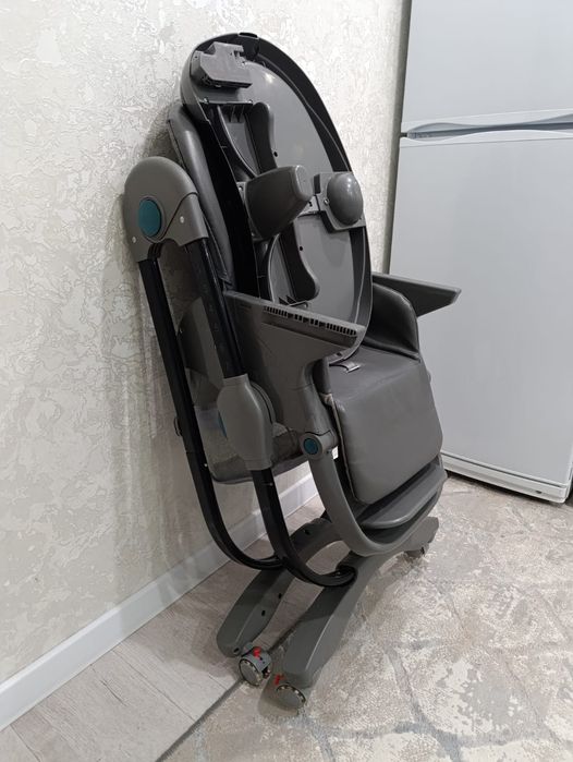 Продам стулчик для кормления