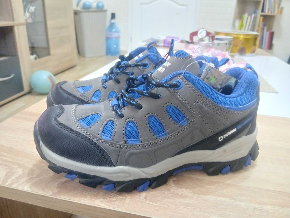 Зимни обувки за момче