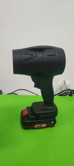 Suflata aer pe acumulator Parkside 20v