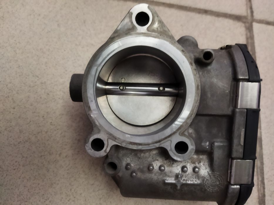 Продам  заслонку на Приору