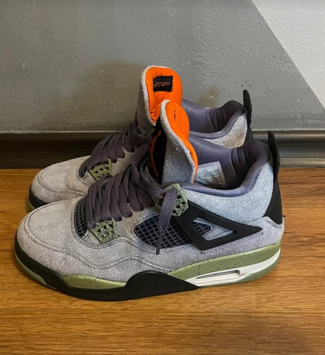 Jordan 4 Retro marimea 40