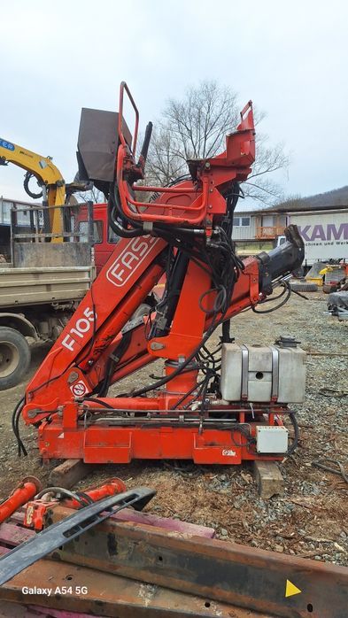 Macara FASSI F105. 22