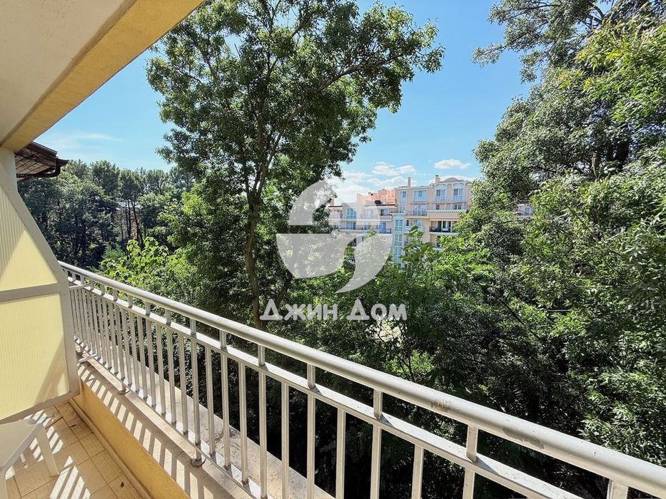 Продава се Двустаен апартамент в к.к. Слънчев бряг - 51 кв.м за 1608 €/кв.м - Снимка #7