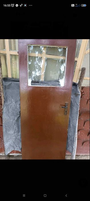 Продавам входни метални и вътрешни интериорни врати и комарници