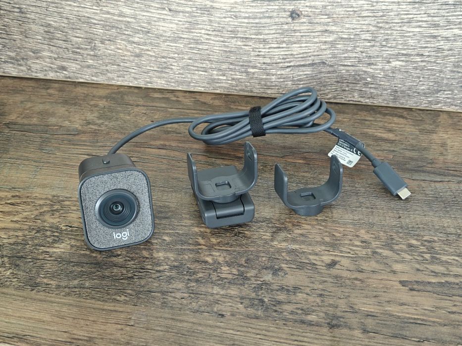 Web камера Logitech Streamcam