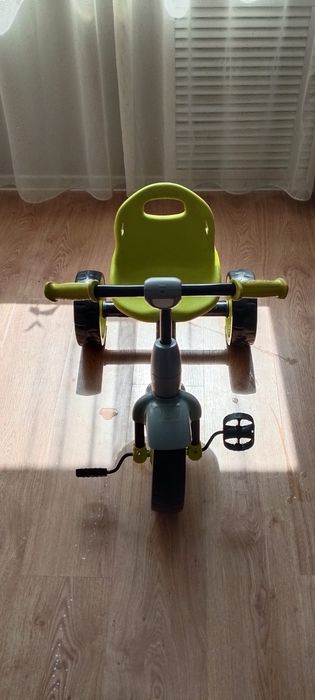 Трёхколёсный велосипед