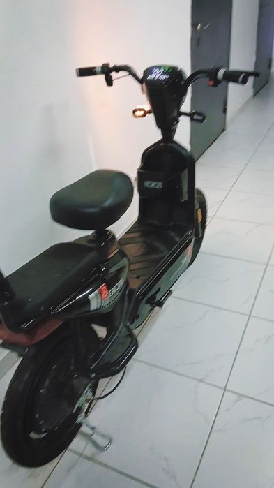 Скутер Sk8 pro  жаксы