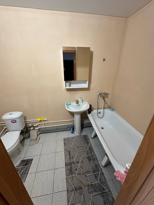 Сдам двух комнатную квартиру