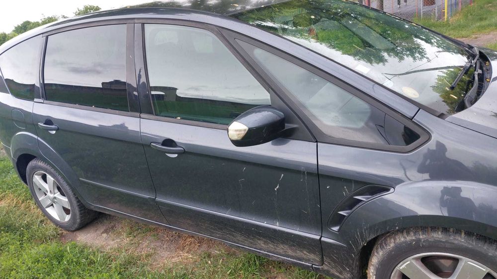 Ford S-Max 1.8 Diesel – An 2006 | 1.800 € Negociabil