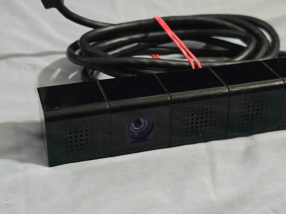 Camera PS4 Sony PlayStation 4 1280 x 800 pixeli la 60 fps (Model CUH-ZEY1)