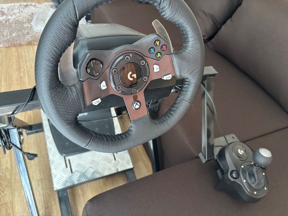 Volan Logitech G920, pedale, schimbator + stand pentru volan