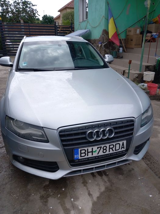 Vând Audi A4 b8 2009