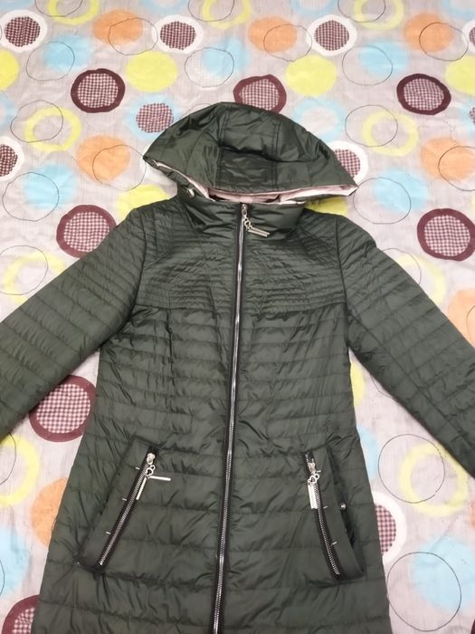 Продам куртку в отличном состоянии