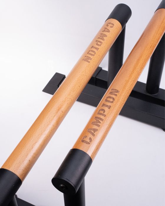 Paralele din Lemn de Fag cu Baza Metalica si Picioare de Cauciuc