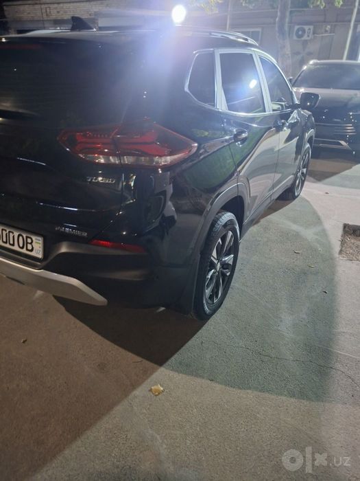 Tracker premierr