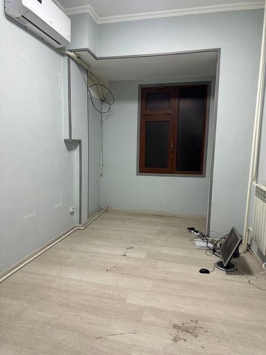 Юнсабод 4 кв 3 ком продаётся срочно