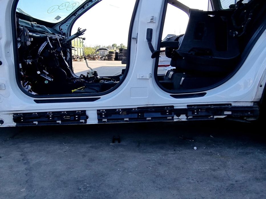 Set suport prag stanga Bmw X1 (F48) [Fabr 2016-2022] 7332333 2.0 B47 1