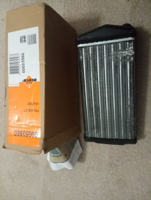 ! Намален  Радиатор парно Пежо 307