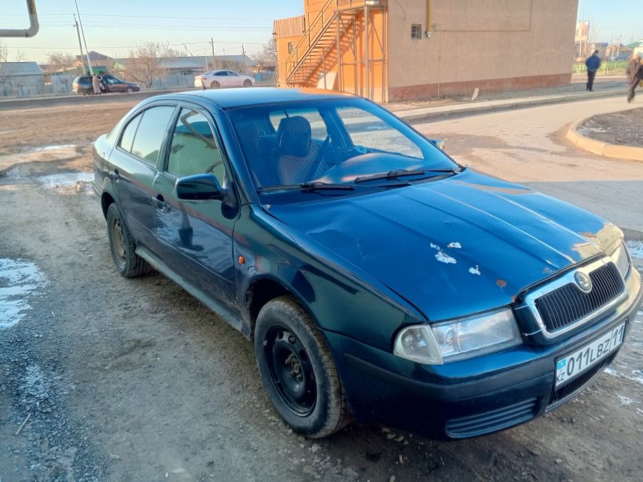 Авто Шкода октавия