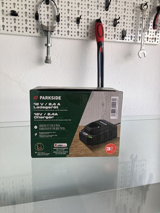 Incarcator parkside 12V si 20V