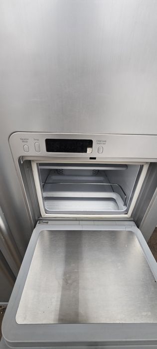 Продам холодильник Samsung