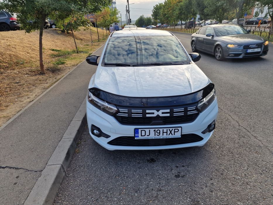 Dacia logan benzina plus gpl pret 9450 euro usor negociabil fara variante