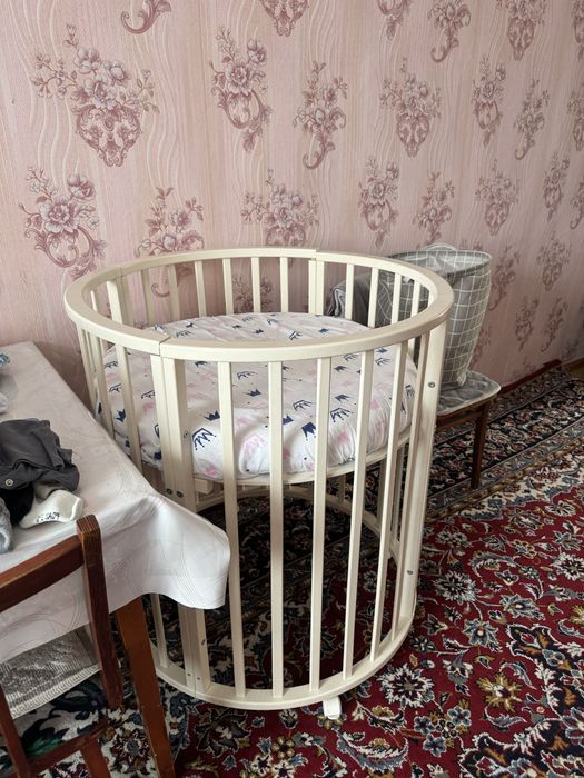 Продам детскую кроватку