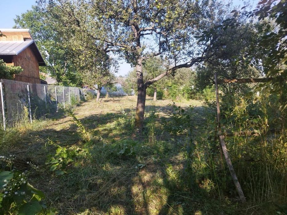 Vând teren intravilan Măneciu Pamanteni